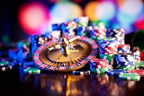 Microgaming bonus round feature display